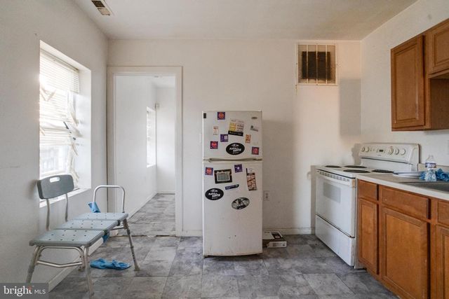 108 N STRICKER ST, Baltimore, MD 21223