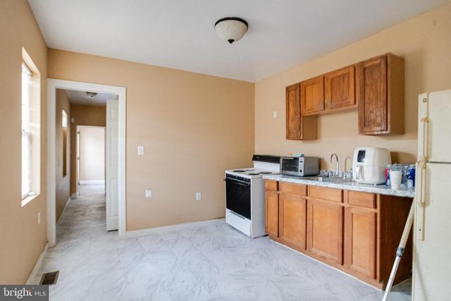 108 N STRICKER ST, Baltimore, MD 21223