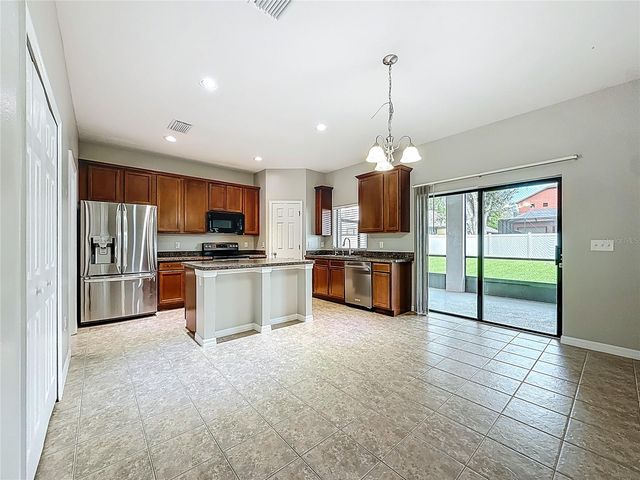 313 OAK LANDING DRIVE, Mulberry, FL 33860