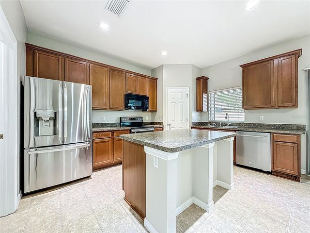 313 OAK LANDING DRIVE, Mulberry, FL 33860