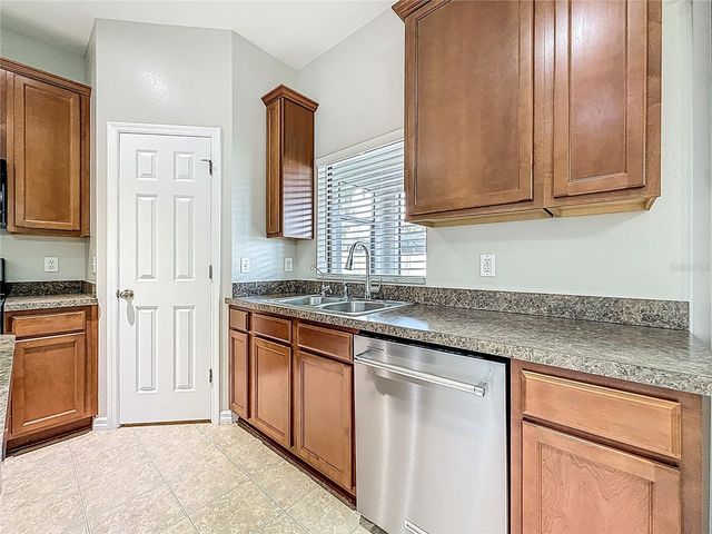 313 OAK LANDING DRIVE, Mulberry, FL 33860