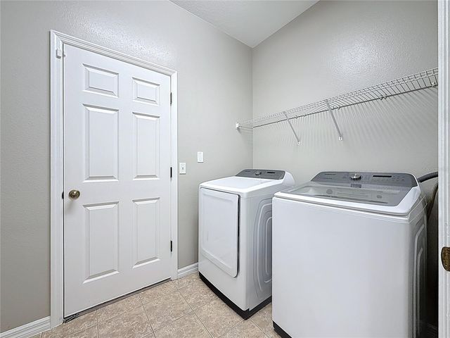 313 OAK LANDING DRIVE, Mulberry, FL 33860