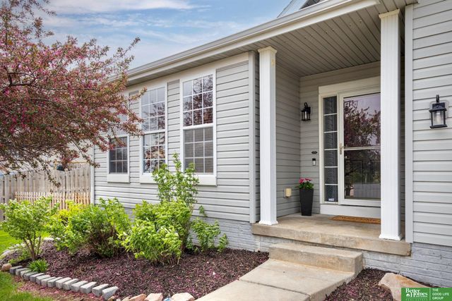 20035 Glenmore Drive, Gretna, NE 68028