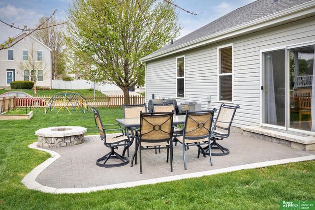 20035 Glenmore Drive, Gretna, NE 68028