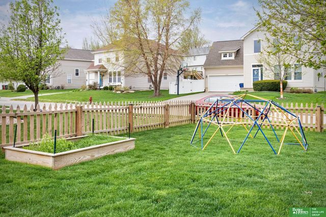 20035 Glenmore Drive, Gretna, NE 68028