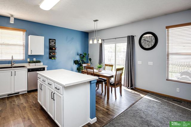 20035 Glenmore Drive, Gretna, NE 68028