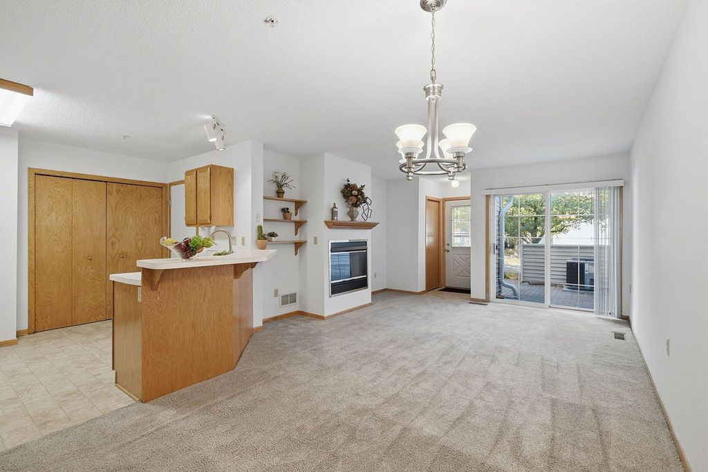 2210 Ranchview Lane N 121, Plymouth, MN 55447 — photo 5