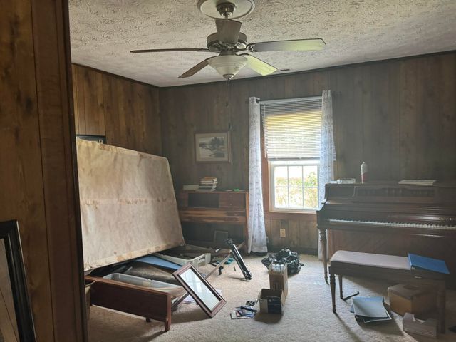 25 Burd Road, Russell Springs, KY 42642