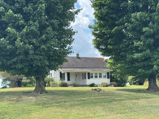 25 Burd Road, Russell Springs, KY 42642