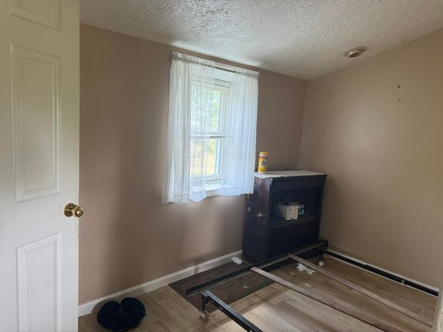 25 Burd Road, Russell Springs, KY 42642