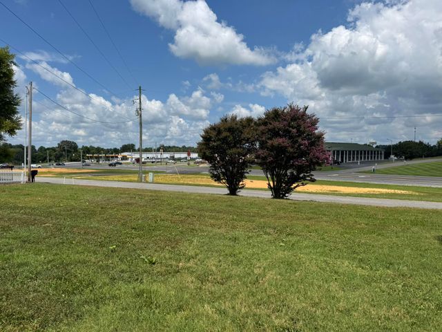 25 Burd Road, Russell Springs, KY 42642