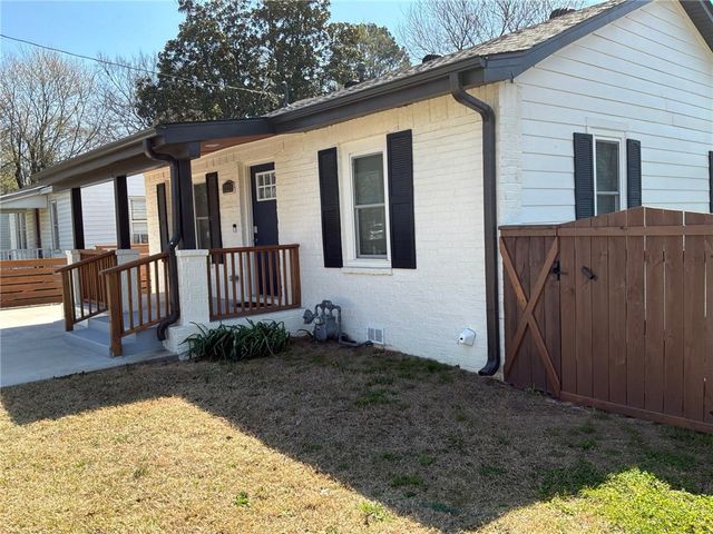 1221 Highland Avenue, Springdale, AR 72764