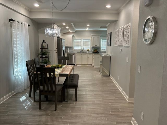 1221 Highland Avenue, Springdale, AR 72764