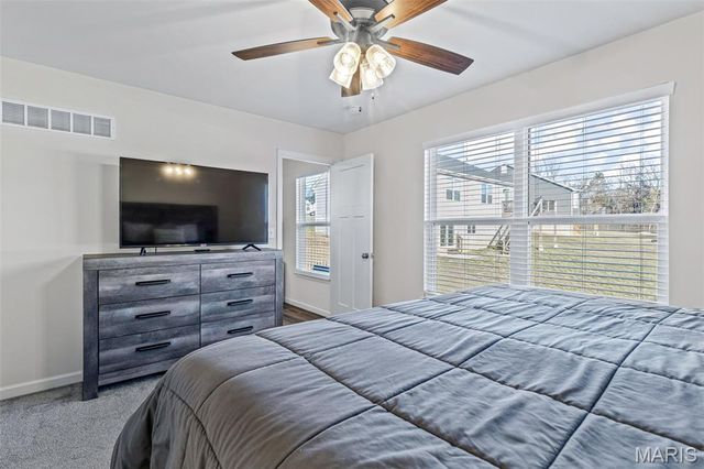 1018 Savanna Place Drive, Festus, MO 63028