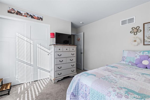 1018 Savanna Place Drive, Festus, MO 63028