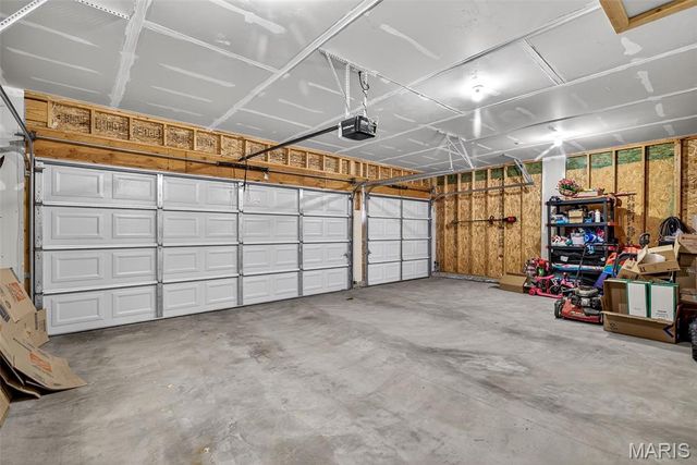 1018 Savanna Place Drive, Festus, MO 63028