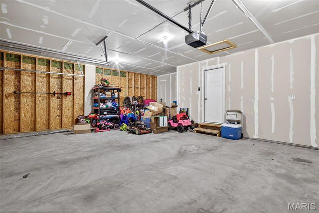 1018 Savanna Place Drive, Festus, MO 63028