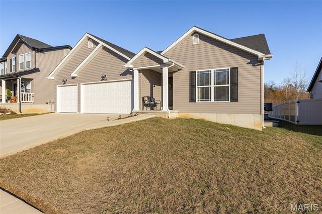 1018 Savanna Place Drive, Festus, MO 63028