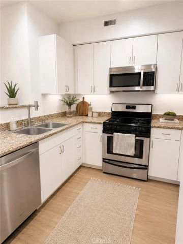1801 E Katella Ave 1076, Anaheim, CA 92805