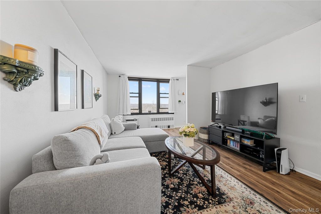 6200 Riverdale Avenue 7A, Bronx, NY 10471