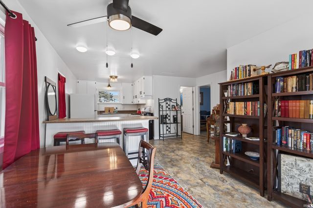 5629 N Stahl Road, Monon, IN 47959