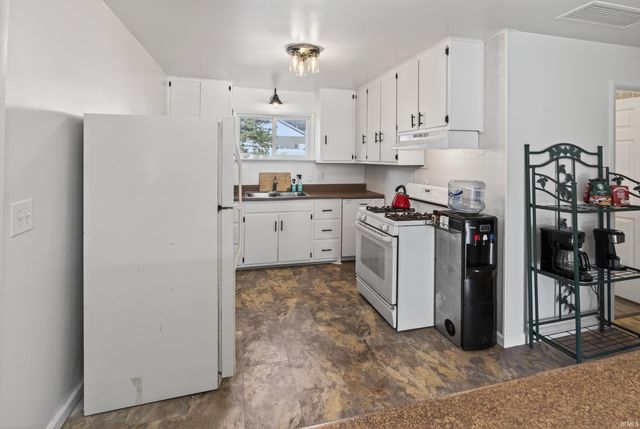 5629 N Stahl Road, Monon, IN 47959