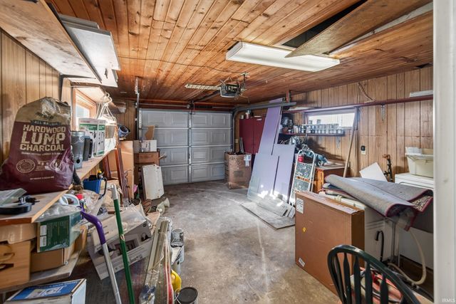 5629 N Stahl Road, Monon, IN 47959