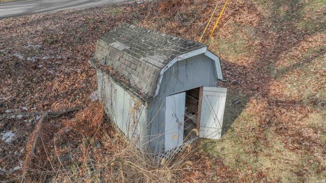 5629 N Stahl Road, Monon, IN 47959