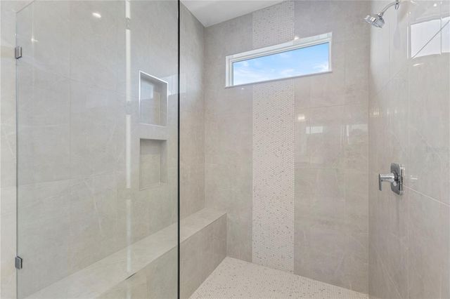 1727 POINT GRACE ROAD, Tavares, FL 32778