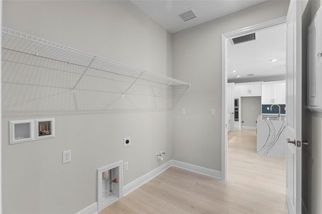 1727 POINT GRACE ROAD, Tavares, FL 32778