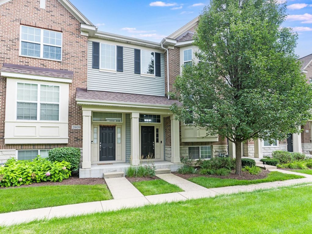 2807 Henley Lane, Naperville, IL 60540