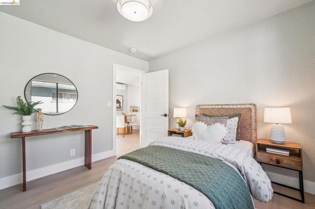 3223 Courtland Ave, Oakland, CA 94619