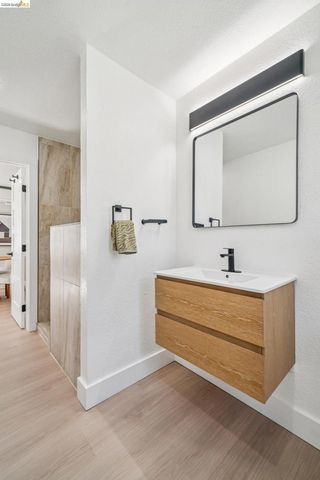 3223 Courtland Ave, Oakland, CA 94619