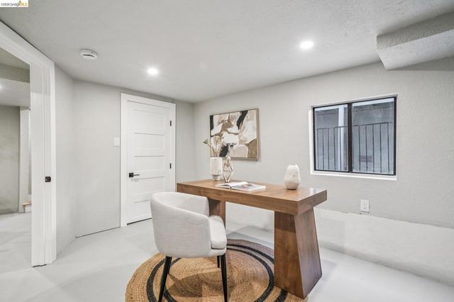 3223 Courtland Ave, Oakland, CA 94619