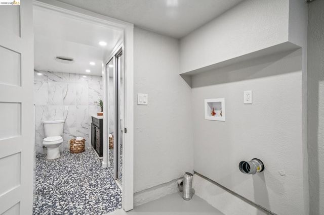 3223 Courtland Ave, Oakland, CA 94619