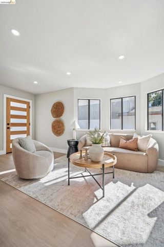 3223 Courtland Ave, Oakland, CA 94619