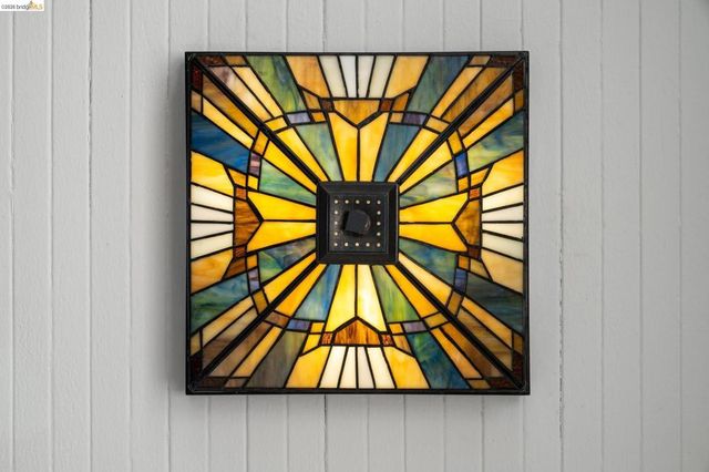 3223 Courtland Ave, Oakland, CA 94619