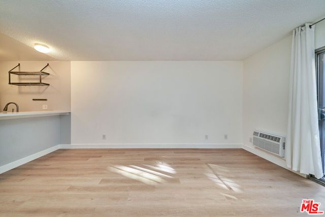 320 S Ardmore Avenue 120, Los Angeles, CA 90020