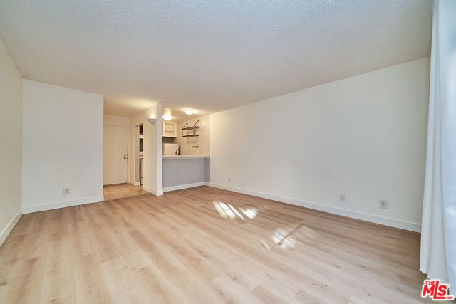 320 S Ardmore Avenue 120, Los Angeles, CA 90020