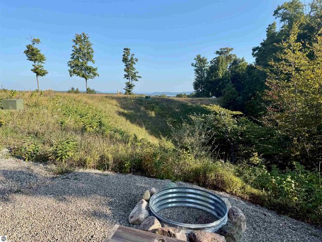 0 W Timber Wolf Court, Empire, MI 49630