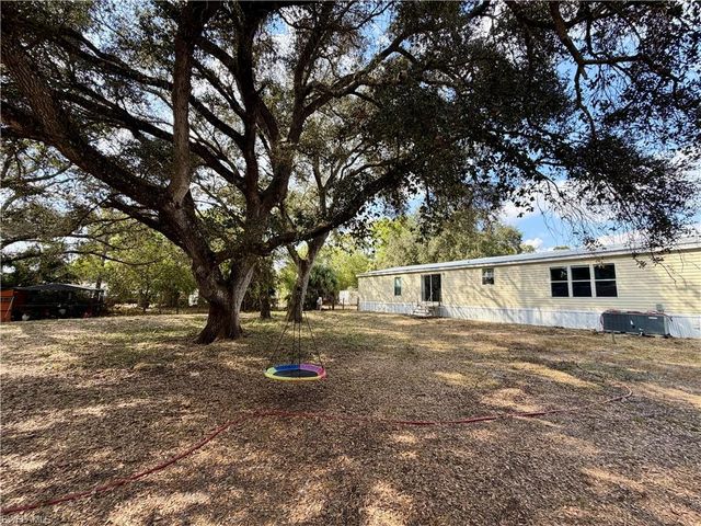 5395 W State Rd 80, Fort Denaud, FL 33935
