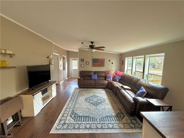 5395 W State Rd 80, Fort Denaud, FL 33935