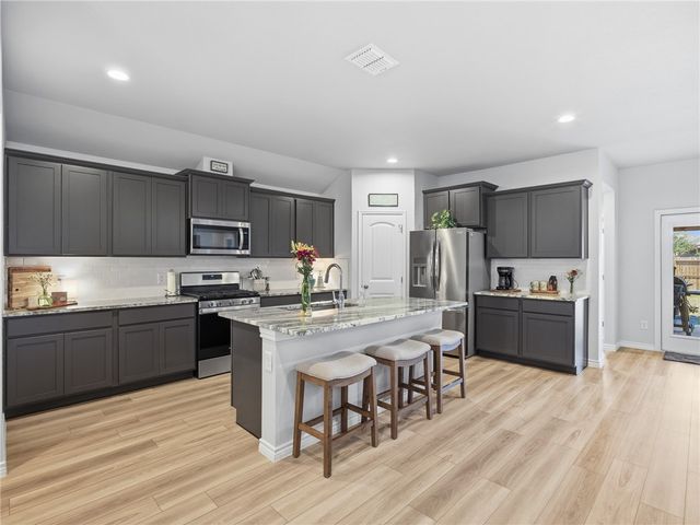 7938 Rancho Vista Blvd E, Corpus Christi, TX 78414