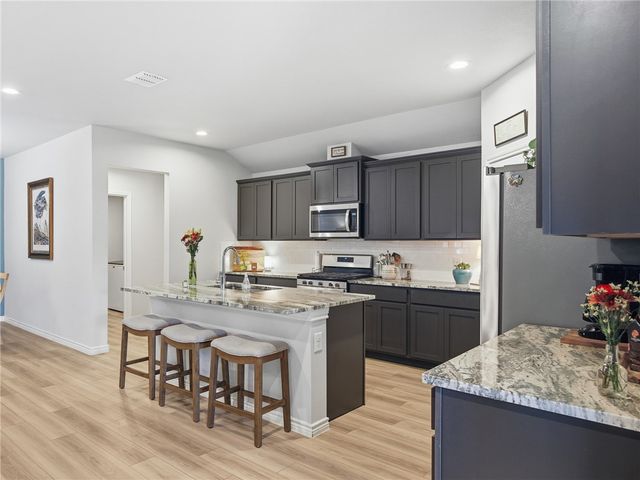 7938 Rancho Vista Blvd E, Corpus Christi, TX 78414