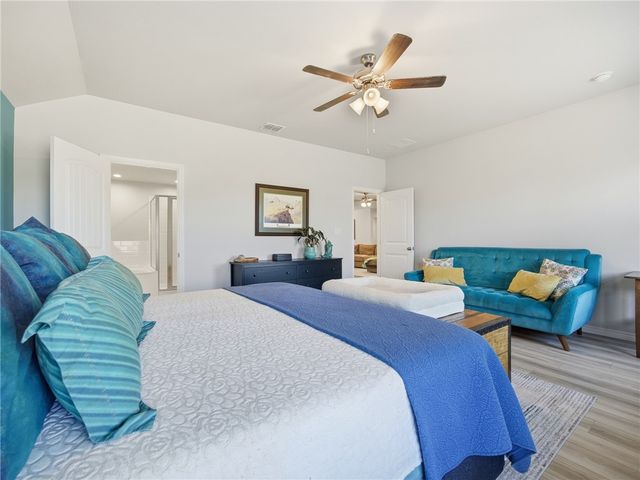 7938 Rancho Vista Blvd E, Corpus Christi, TX 78414