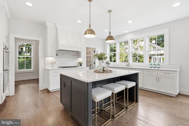 508 MERIDIAN ST, Falls Church, VA 22046