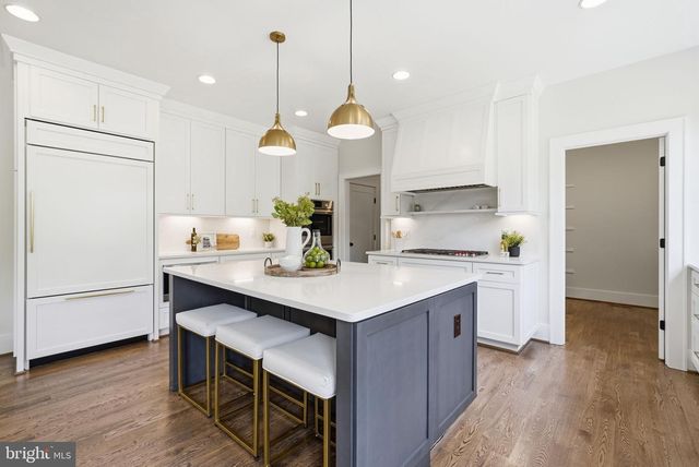 508 MERIDIAN ST, Falls Church, VA 22046