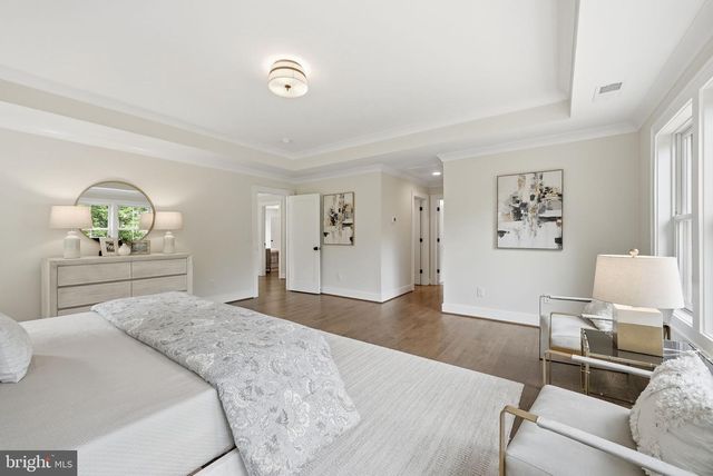 508 MERIDIAN ST, Falls Church, VA 22046