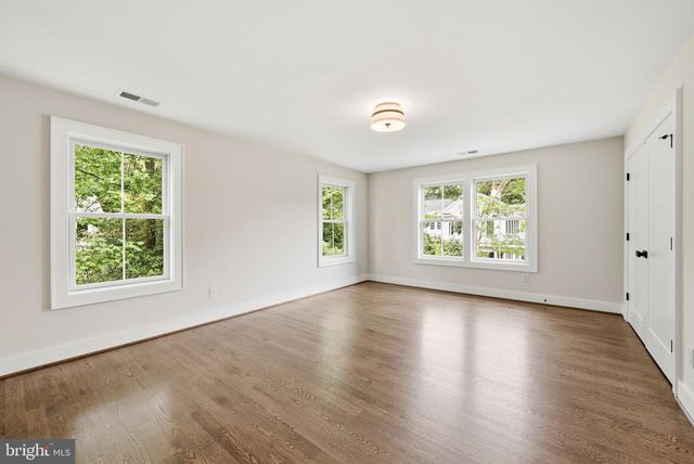 508 MERIDIAN ST, Falls Church, VA 22046