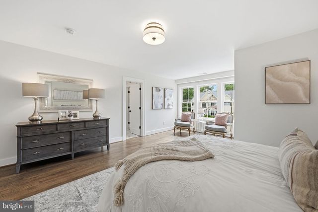 508 MERIDIAN ST, Falls Church, VA 22046